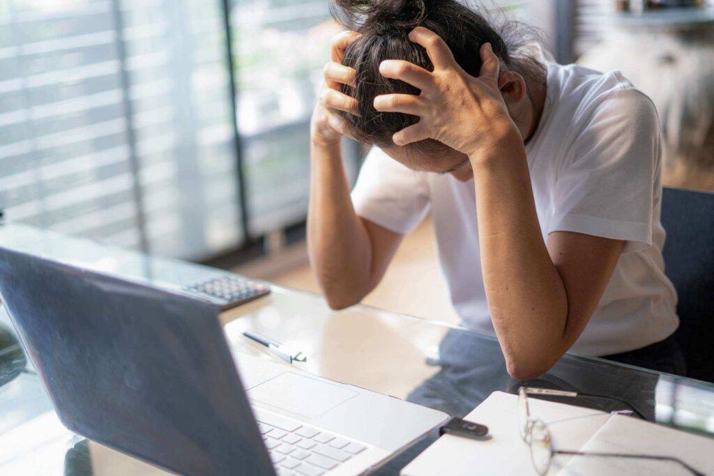 Feeling Overwhelmed: Causes, Symptoms, and Strategies to Cope 3 feeling overwhelmed